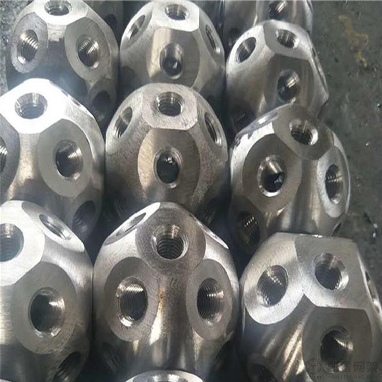 常德螺栓球网架加工安装方法